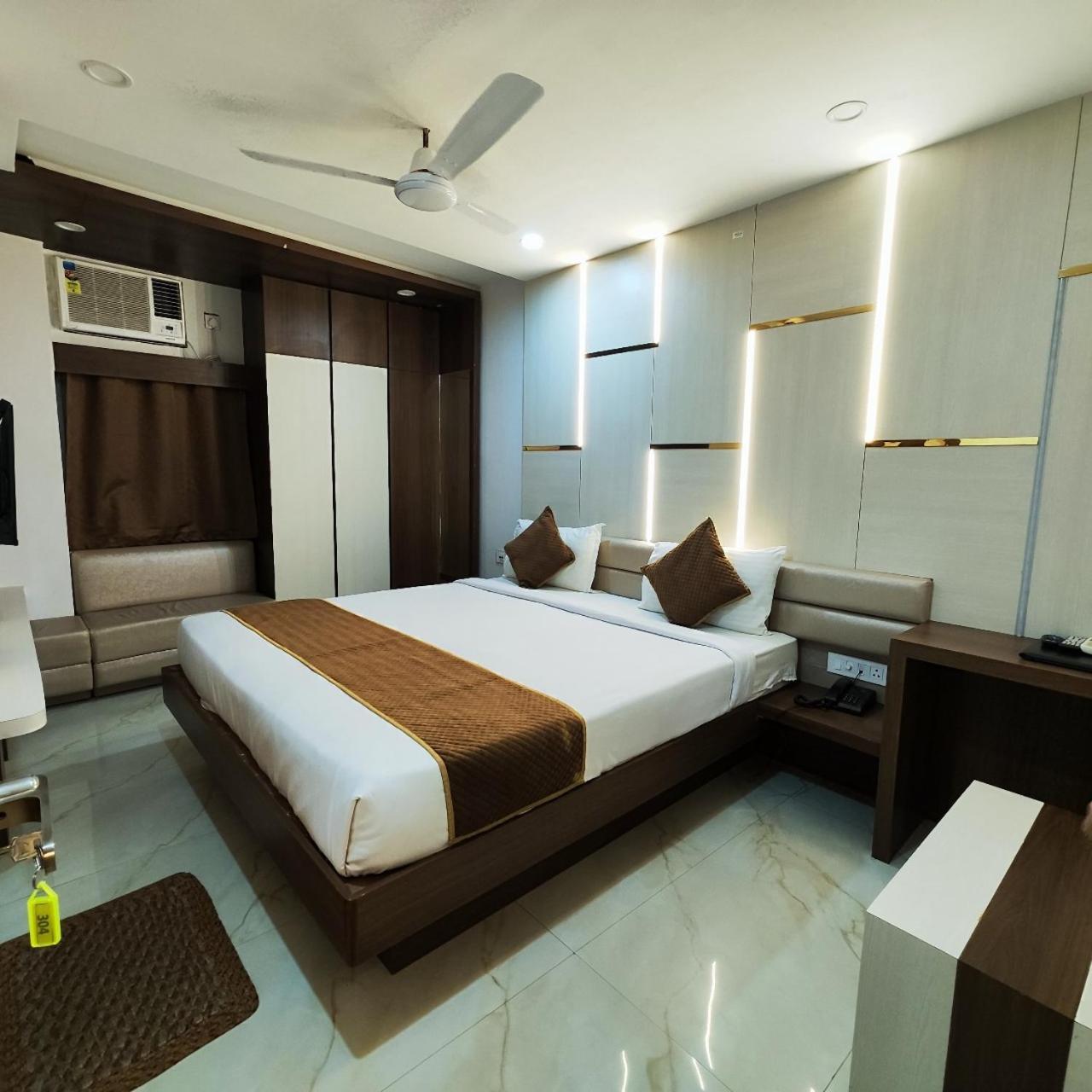 Hotel Rudraksha Inn Deoghar Eksteriør bilde
