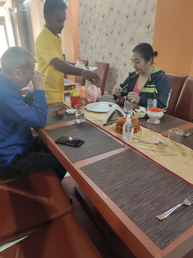 Hotel Rudraksha Inn Deoghar Eksteriør bilde